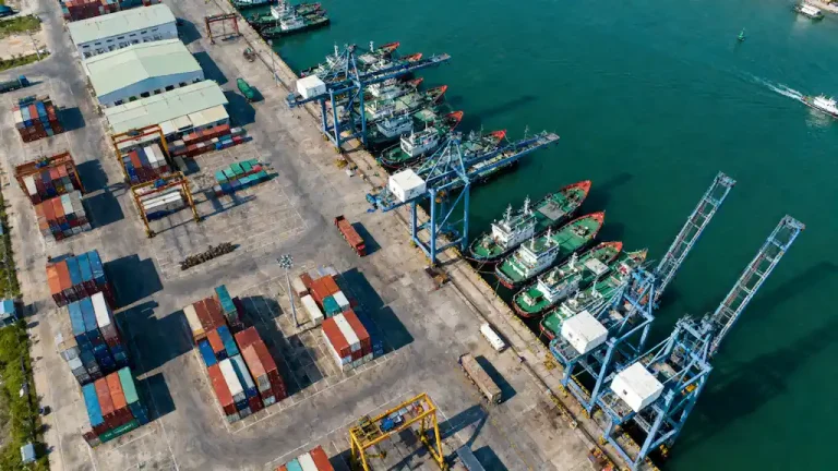 Importing Hardware from China to Vietnam: Customs and Shipping Guide